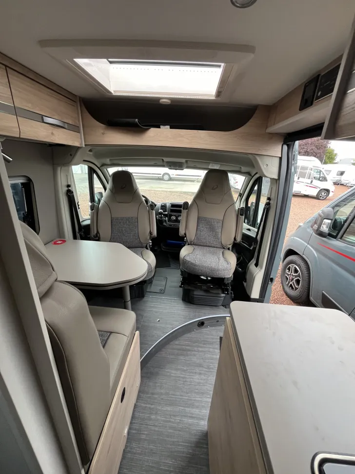 Fahrzeugbild Dethleffs Globetrail Advantage 600 DS Fiat #16