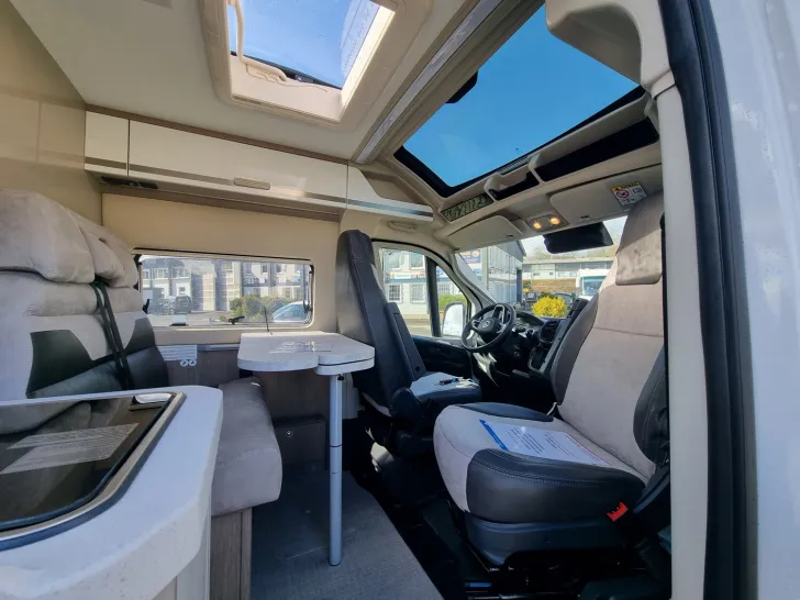 Fahrzeugbild Chausson Van V690 Road Line Premium Automatik #6