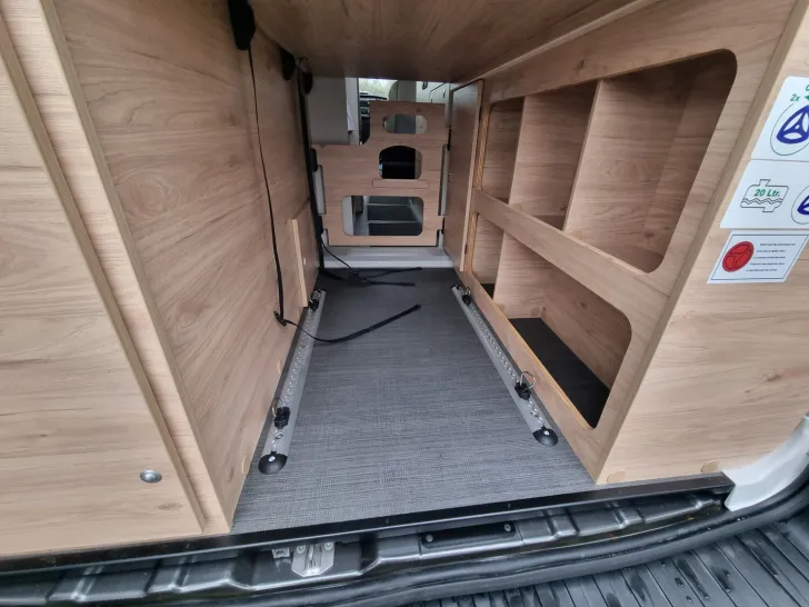 Fahrzeugbild Dethleffs Globetrail Classic 590 DK Automatik/Abverkauf! #18