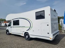 Fahrzeugbild Chausson Alkoven C727 GA AHK/Einzelbetten/Winterpaket #4