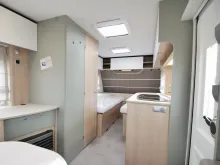 Fahrzeugbild LMC Style 460 E #4
