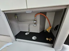 Bild 10 Westfalia Kepler One 204PS 17Zoll-Räder|Festtoil.|Navi|LED