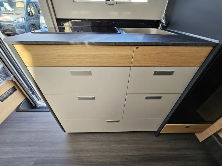 Fahrzeugbild Adria Coral Axess 600 SL 180PS|Automatik|Zus-Luftfeder #6