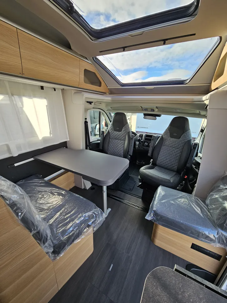 Fahrzeugbild Adria Coral Axess 600 SL 180PS|Automatik|Zus-Luftfeder #16