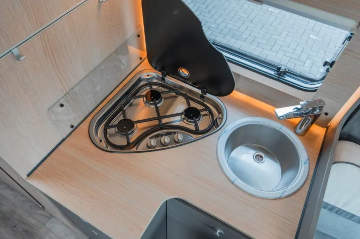 Fahrzeugbild LMC Tourer Lift H720 *Automatik*Hubbett*Navi*Markise #10