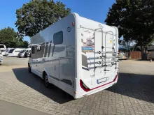 Fahrzeugbild Carado T447 pro+ *Navi*Hubbett*Combi6E* #10