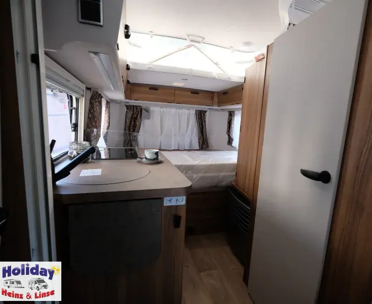 Fahrzeugbild Hymer Eriba Touring 430 Legend Auflastung 1.300 kg #11