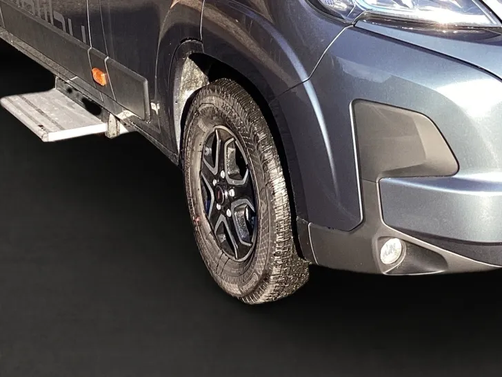 Fahrzeugbild Malibu Van charming GT skyview 640 LE K Vorteil 10500 #6