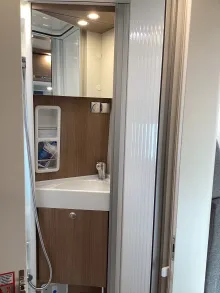 Fahrzeugbild Malibu Van charming GT skyview 640 LE K Vorteil 10500 #15