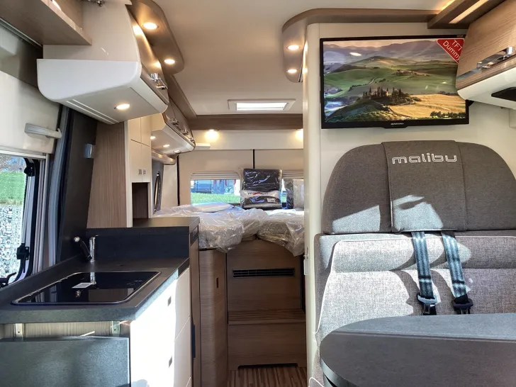 Fahrzeugbild Malibu Van charming GT skyview 640 LE K Vorteil 10500 #11