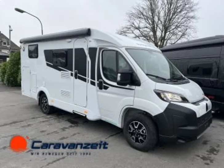 Fahrzeugbild Sunlight V 66 #3