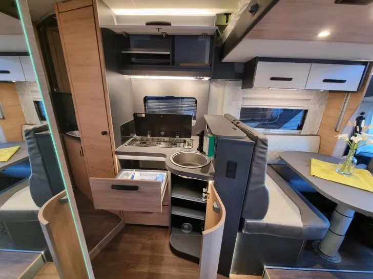 Fahrzeugbild Knaus L!VE WAVE 650 MF Platinum Selection #17