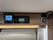Fahrzeugbild Eura Mobil Contura 766 EB Luminary Plus- Leder -Fahrassist. #18