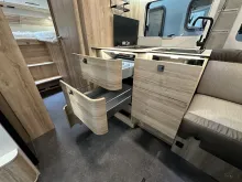 Fahrzeugbild Eura Mobil Profila T 726 EF Mondial u. Mondial Plus Pak. #11