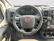 Fahrzeugbild Westfalia Amundsen 640 E Dachklima - Rollerträger - AHK #8