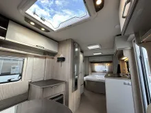 Fahrzeugbild Bürstner Premio Limited 490 TS 1700 kg | Glattblech|App #12