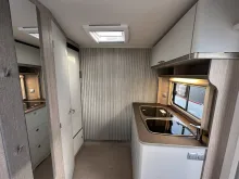 Fahrzeugbild Bürstner Premio Limited 490 TS 1700 kg | Glattblech|App #25