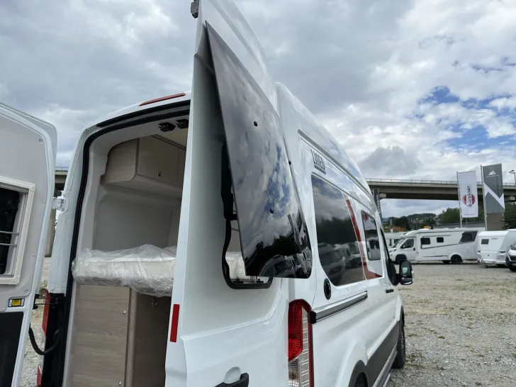 Fahrzeugbild Bürstner Lineo C 550 Automatik, Xenon, Fernlichtassistent #19