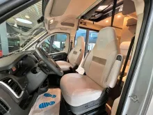 Fahrzeugbild LMC Innovan 540 #11