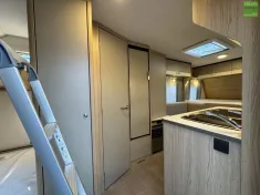 Bild 8 LMC Sassino 470 K Etagenbetten Dusch Paket