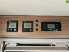 Bild 28 Knaus L!VE I 900 LEG Live Aguti Sitze 180PS SAT TV