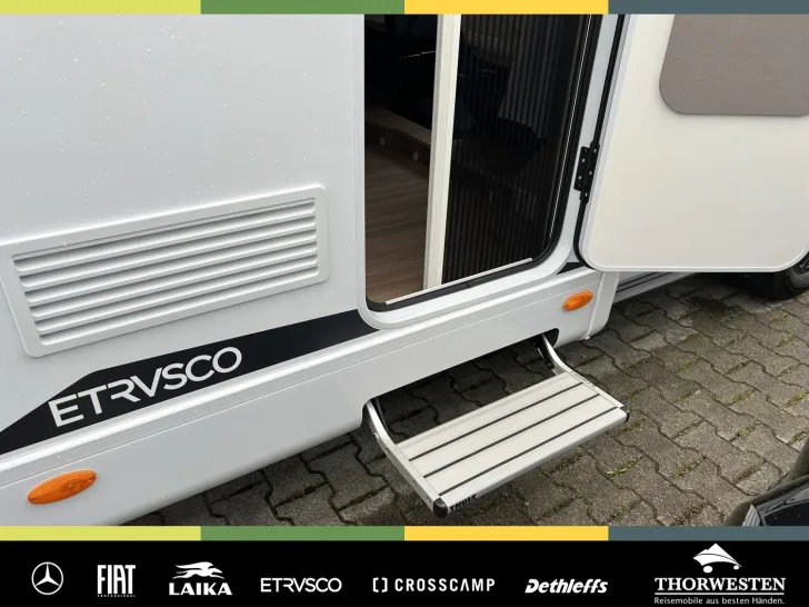 Fahrzeugbild Etrusco V Ford 5.9 DF -10654,- EUR Xenon Solar Automatik #9