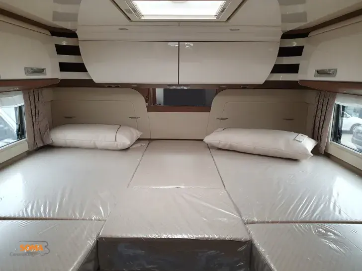 Fahrzeugbild Carthago chic s-plus I 61 XL LE Iveco VOLLAUSTATTUNG #13