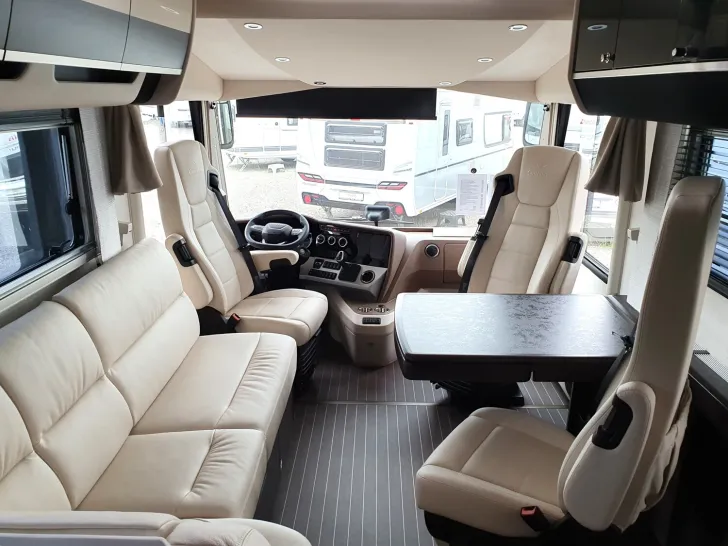 Fahrzeugbild Concorde Charisma 910 LI Bar als 5 Sitzer LP 468.690,00  #11