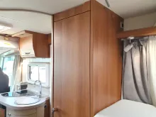 Fahrzeugbild Knaus Van i 550 MD Luftfahrwerk v + h #17