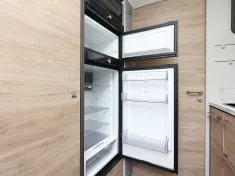 Bild 9 Dethleffs GLOBETROTTER XXL-A 9000-2 EB