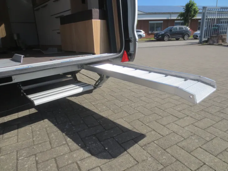 Fahrzeugbild Knaus Deseo 400 TR SIE SPAREN 12.689  #13