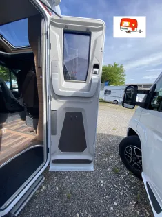 Bild 6 Weinsberg CaraCompact Suite MB EDITION PEPPER 640 MEG