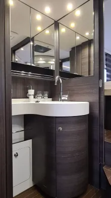 Fahrzeugbild Concorde Charisma 920 G #17