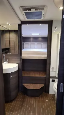 Fahrzeugbild Concorde Charisma 920 G #16