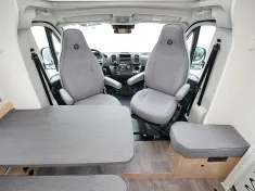Bild 10 Sunlight TEILINTEGRIERTE T 67S