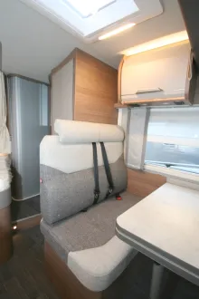 Fahrzeugbild Knaus Van I 550 MF #19