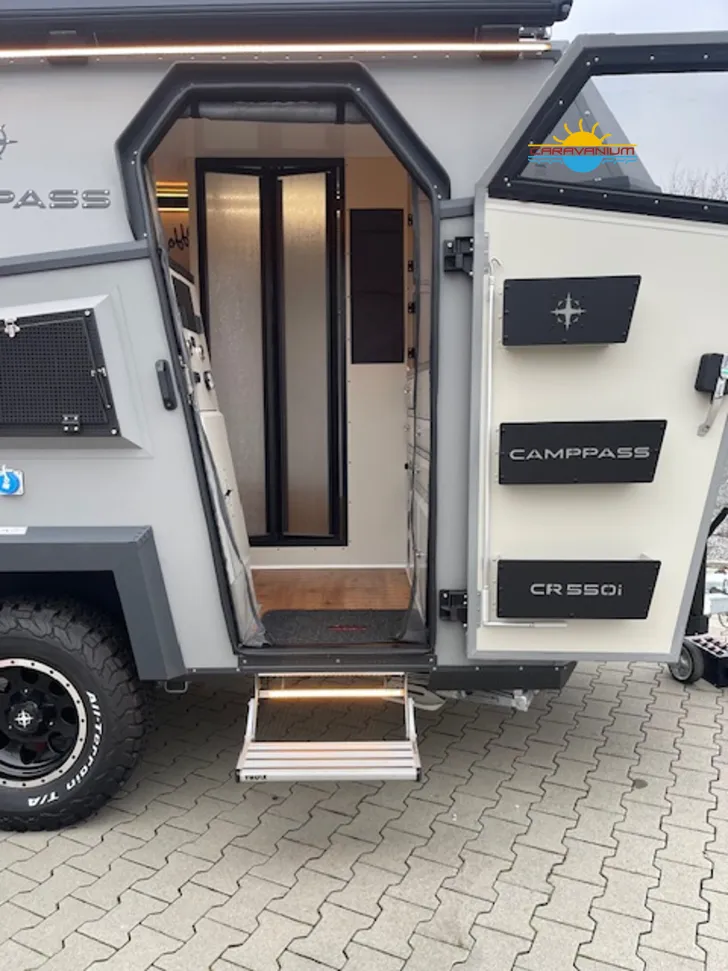 Fahrzeugbild Camppass CR 550i *Innenküche *Sonderlackierung*Offroad #16
