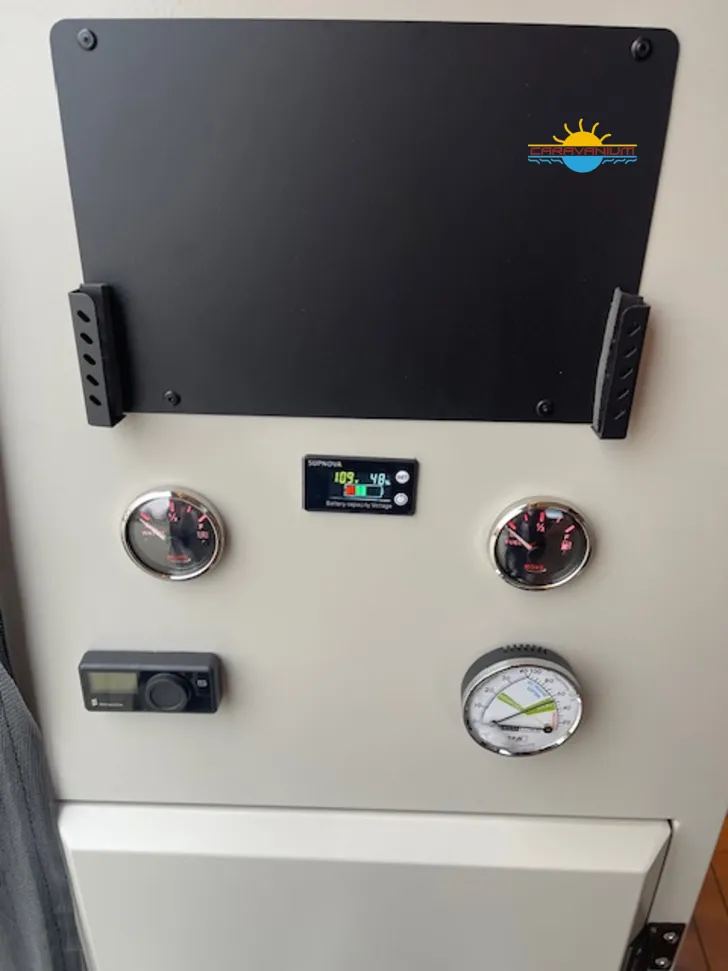 Fahrzeugbild Camppass CR 550i *Innenküche *Sonderlackierung*Offroad #17