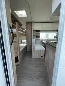 Fahrzeugbild Hobby Excellent Edition 560 KMFe #3