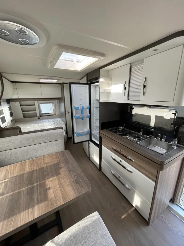 Fahrzeugbild Hobby Excellent Edition 560 KMFe #9