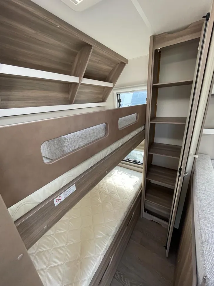 Fahrzeugbild Hobby Excellent Edition 560 KMFe #11