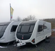 Bild 1 SWIFT Sprite Major 4 SB Exclusive Schmal mit toller Ausstattung