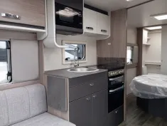 Bild 9 SWIFT Sprite Major 4 SB Exclusive Schmal mit toller Ausstattung
