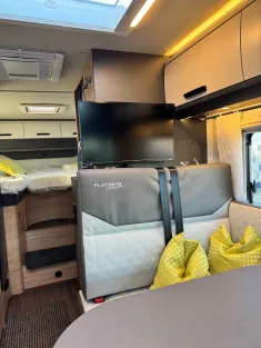 Bild 13 Knaus L!VE TI 650 MEG Platinum Selection Dachklima, AHK, Rahmenfenster