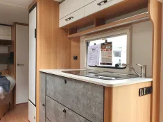 Bild 12 LMC Style 582 K-SOMA CAMP DOOGI 560 FMK DUSCHPAKET