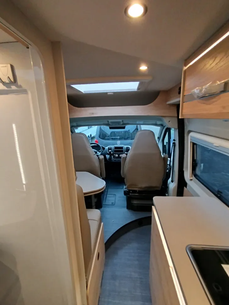 Fahrzeugbild Dethleffs Globetrail 640 ES Fiat *Automatik*180 PS*Markise #8