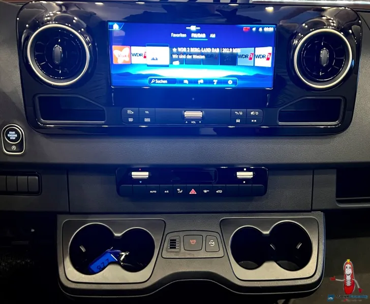 Fahrzeugbild Carthago chic c-line xl I I 5.9 LE Mercedes (228) #21