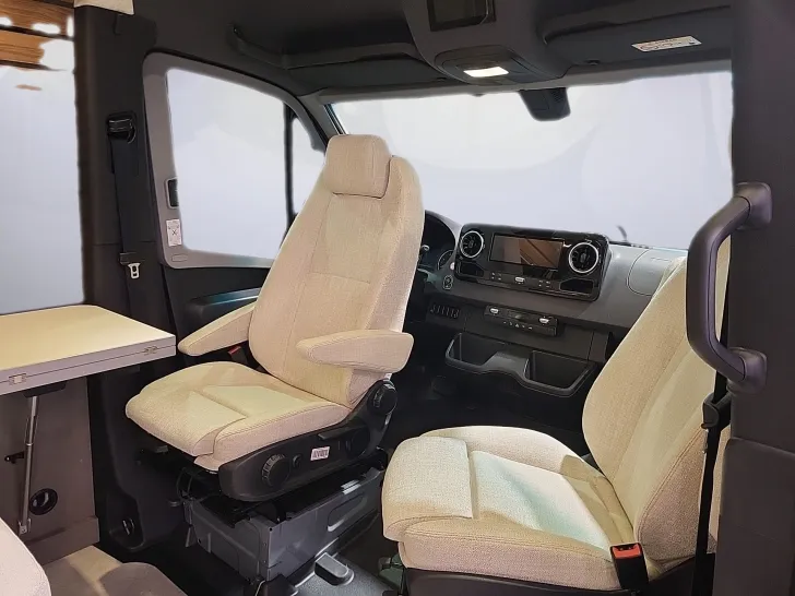 Fahrzeugbild Hymer GRAND CANYON S 700 #4