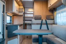 Fahrzeugbild Hobby ONTOUR C 700 GQ *Mj.25*Queensbett*Markise*RFK* #10