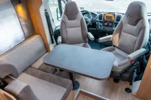 Fahrzeugbild Hobby ONTOUR C 700 GQ *Mj.25*Queensbett*Markise*RFK* #11